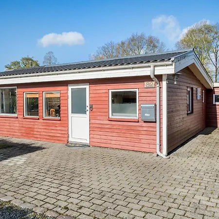 Vakantiehuis In With Wifi Munkebo