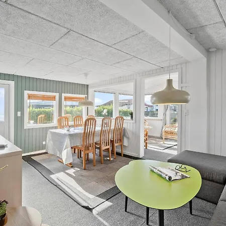 Vakantiehuis In With Wifi